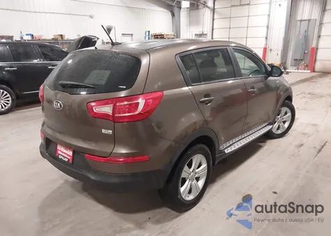 2013 Kia Sportage Lx z USA, uszkodzony, nr VIN KNDPBCA29D7427815